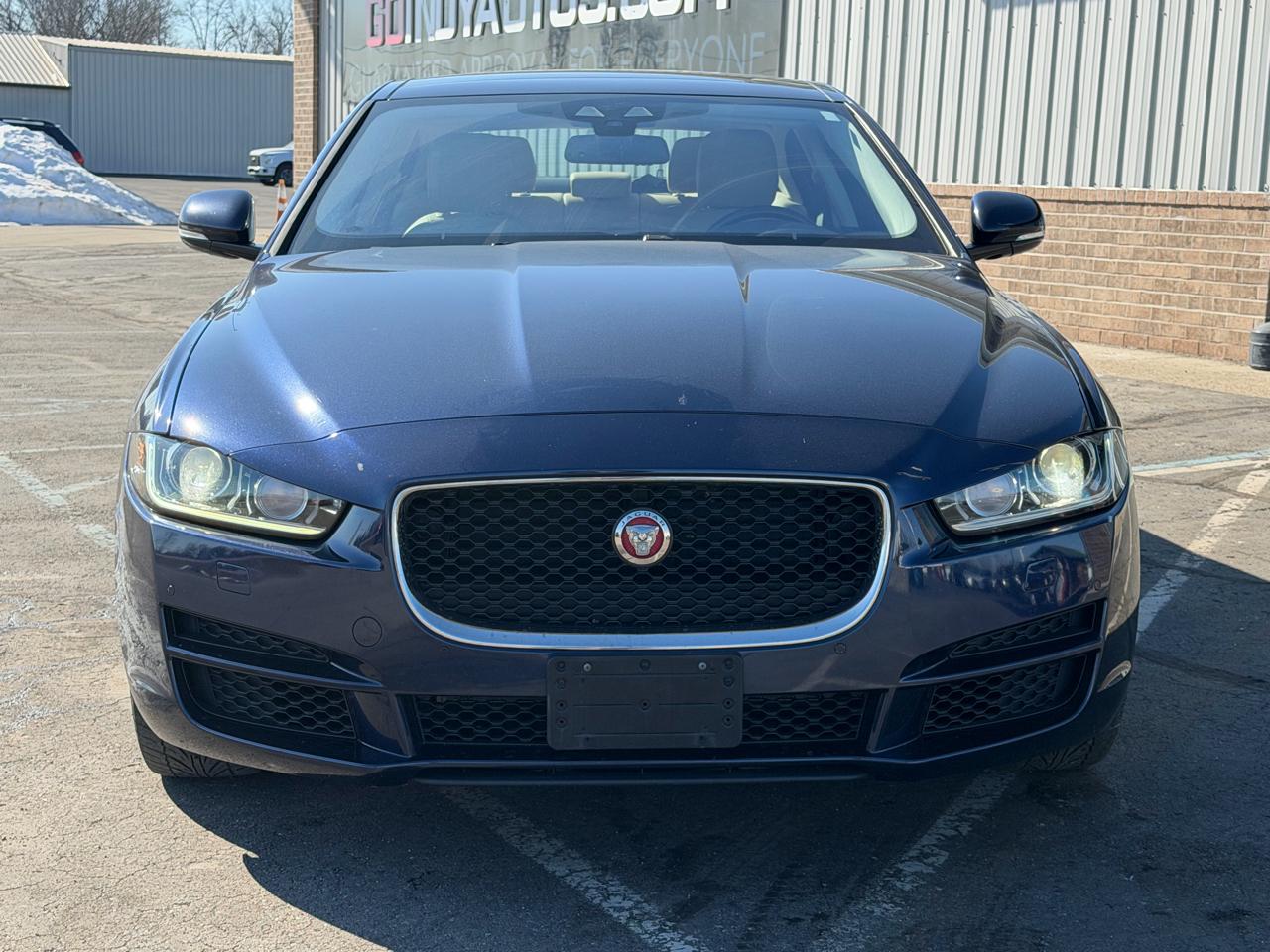 Jaguar XE 35t Premium AWD 2017