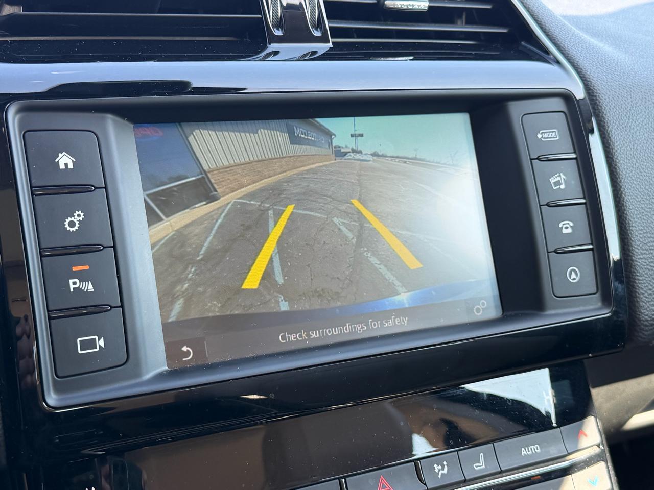 Jaguar XE 35t Premium AWD 2017