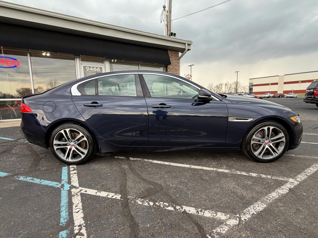 Jaguar XE 35t Premium AWD 2017