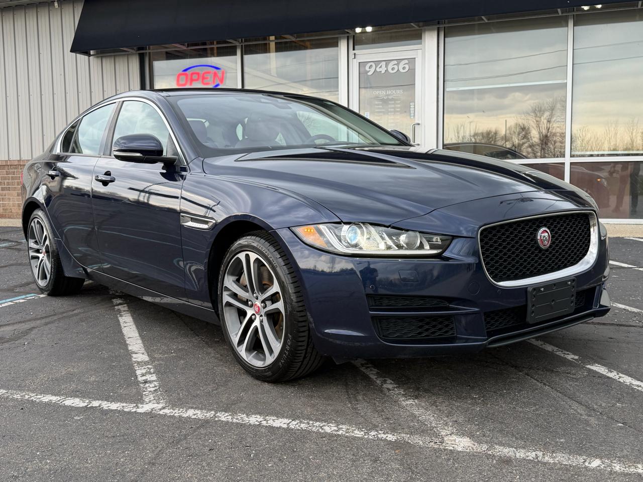 Jaguar XE 35t Premium AWD 2017