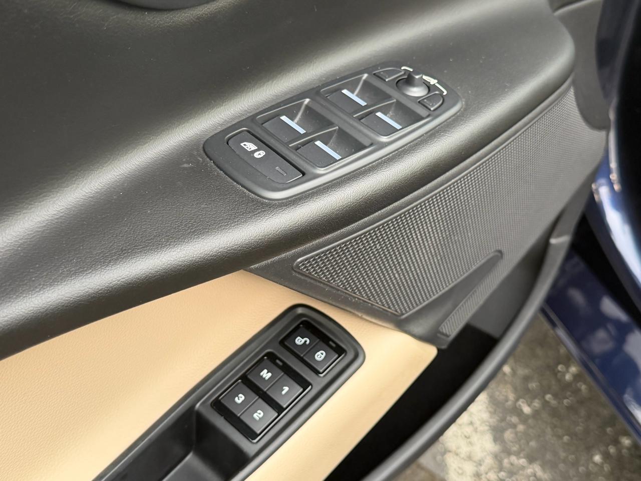 Jaguar XE 35t Premium AWD 2017