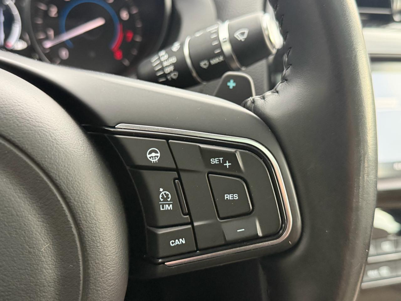 Jaguar XE 35t Premium AWD 2017