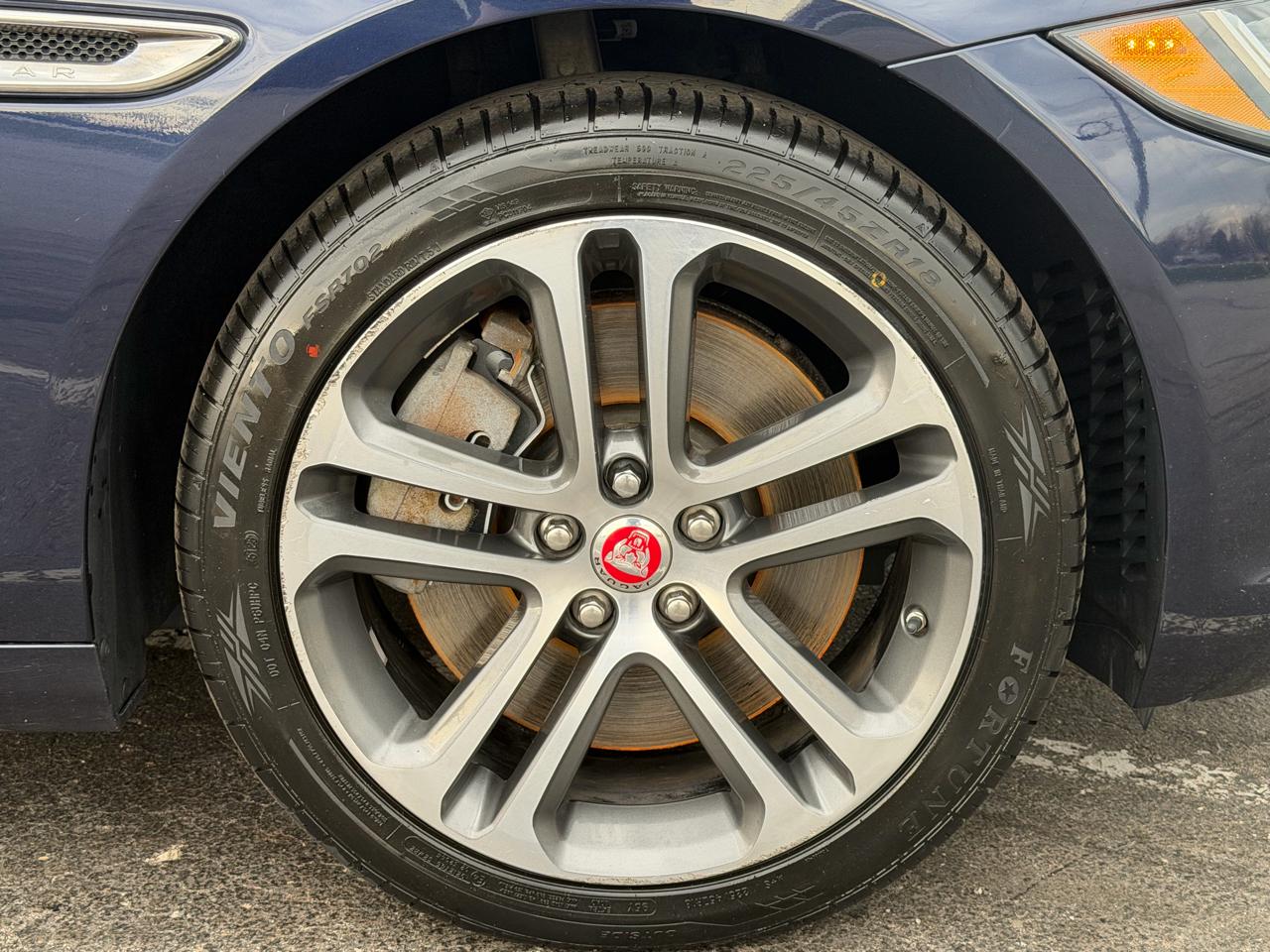 Jaguar XE 35t Premium AWD 2017