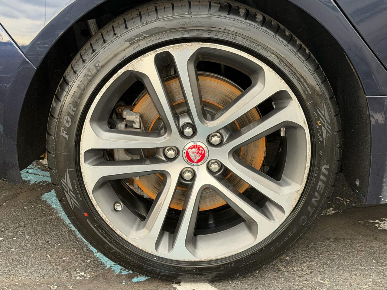 Jaguar XE 35t Premium AWD 2017