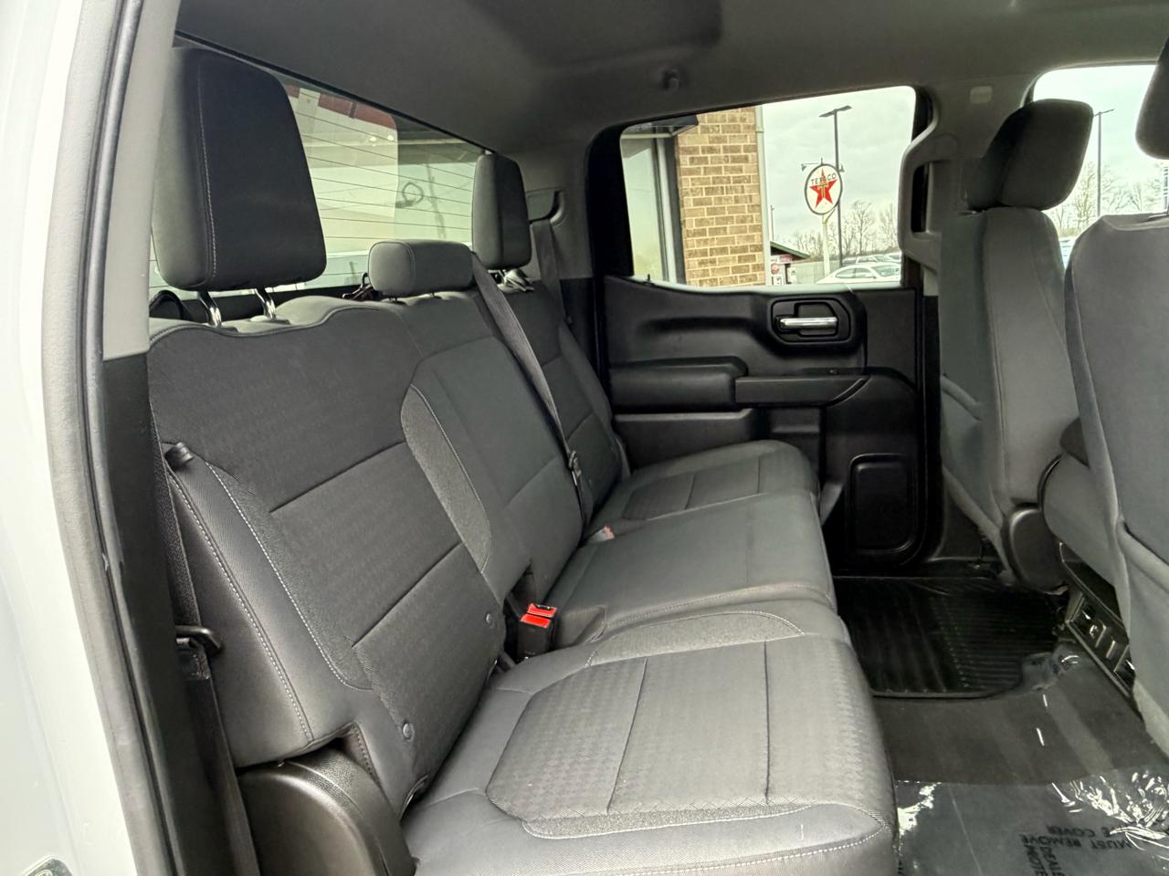 Chevrolet Silverado 1500 4WD Crew Cab 147" LT 2019