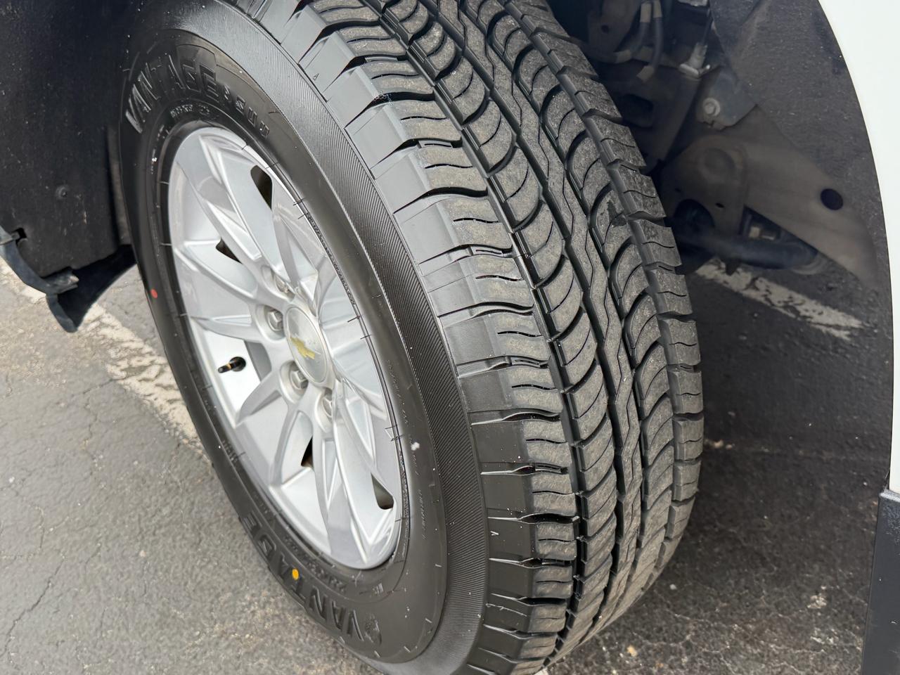 Chevrolet Silverado 1500 4WD Crew Cab 147" LT 2019