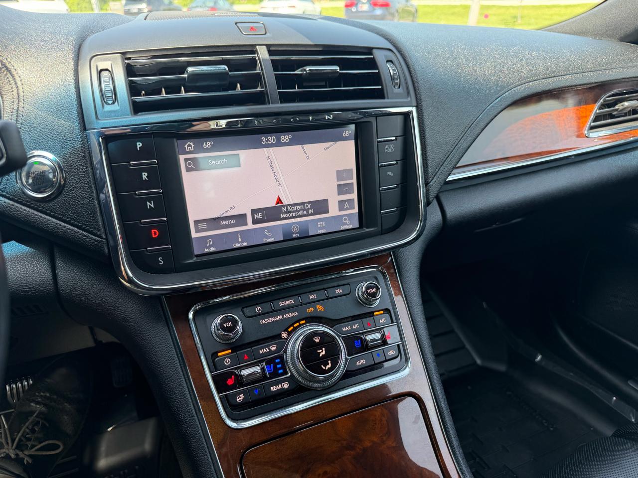 Lincoln Continental Select AWD 2019