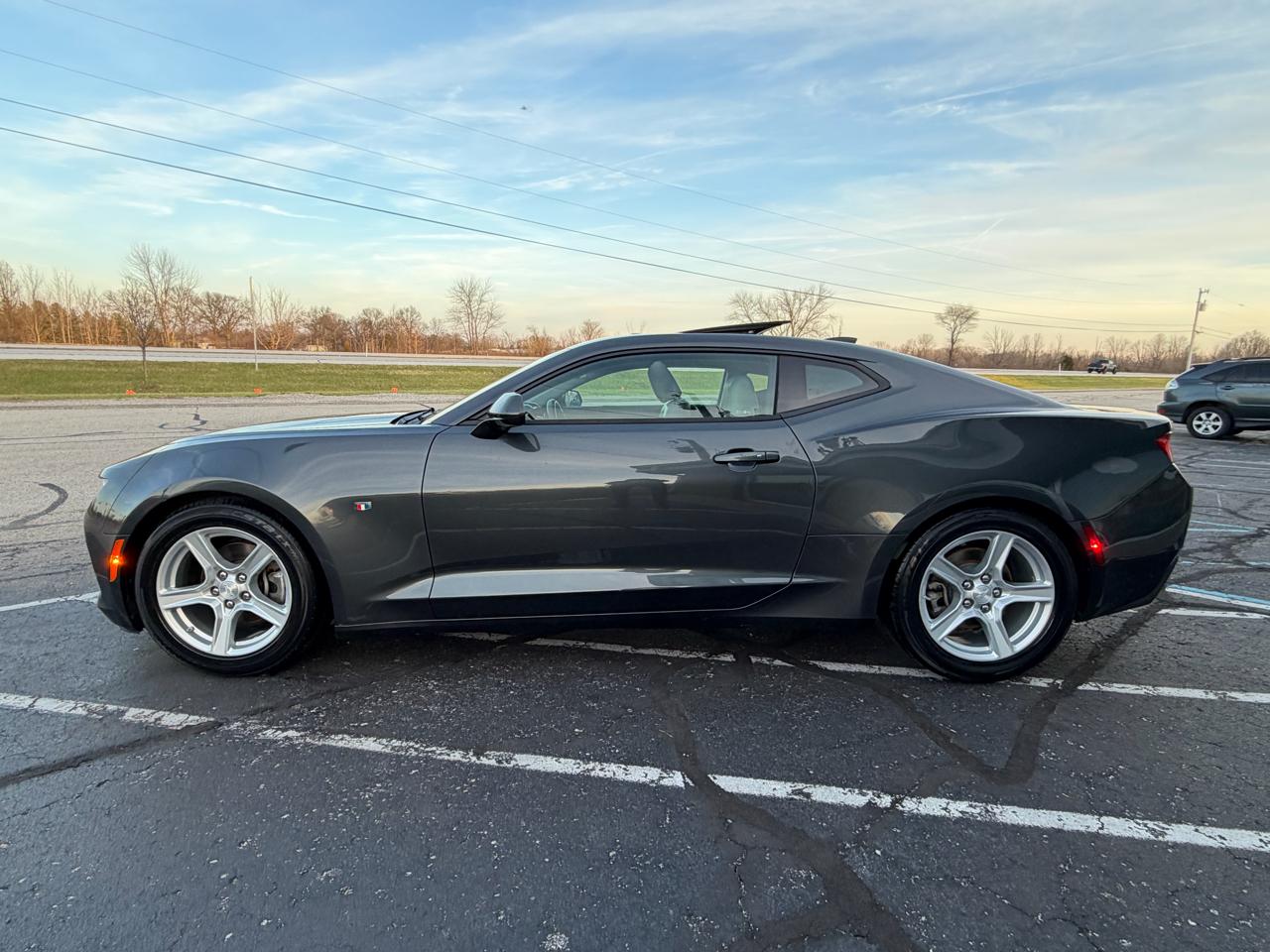 Chevrolet Camaro 2dr Cpe 1LT 2016