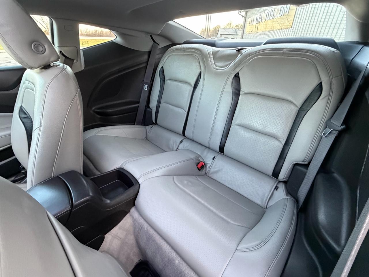 Chevrolet Camaro 2dr Cpe 1LT 2016