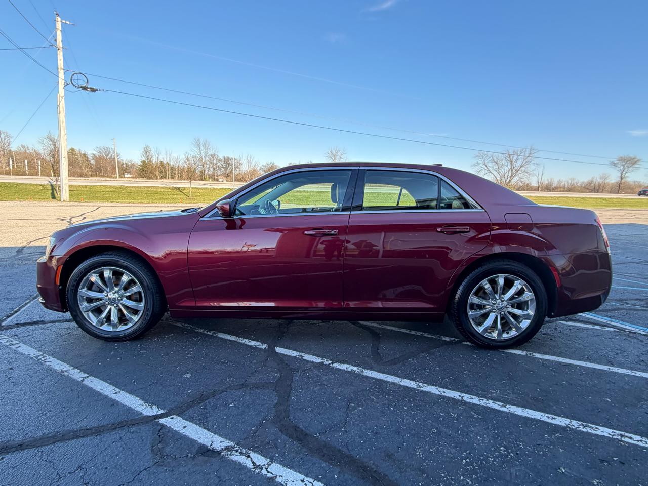 Chrysler 300 4dr Sdn Limited AWD 2016