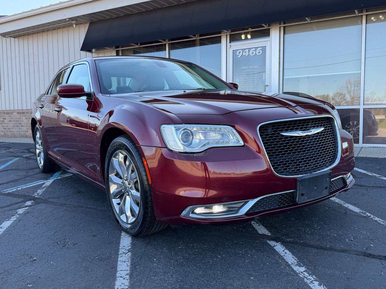 Chrysler 300 4dr Sdn Limited AWD 2016