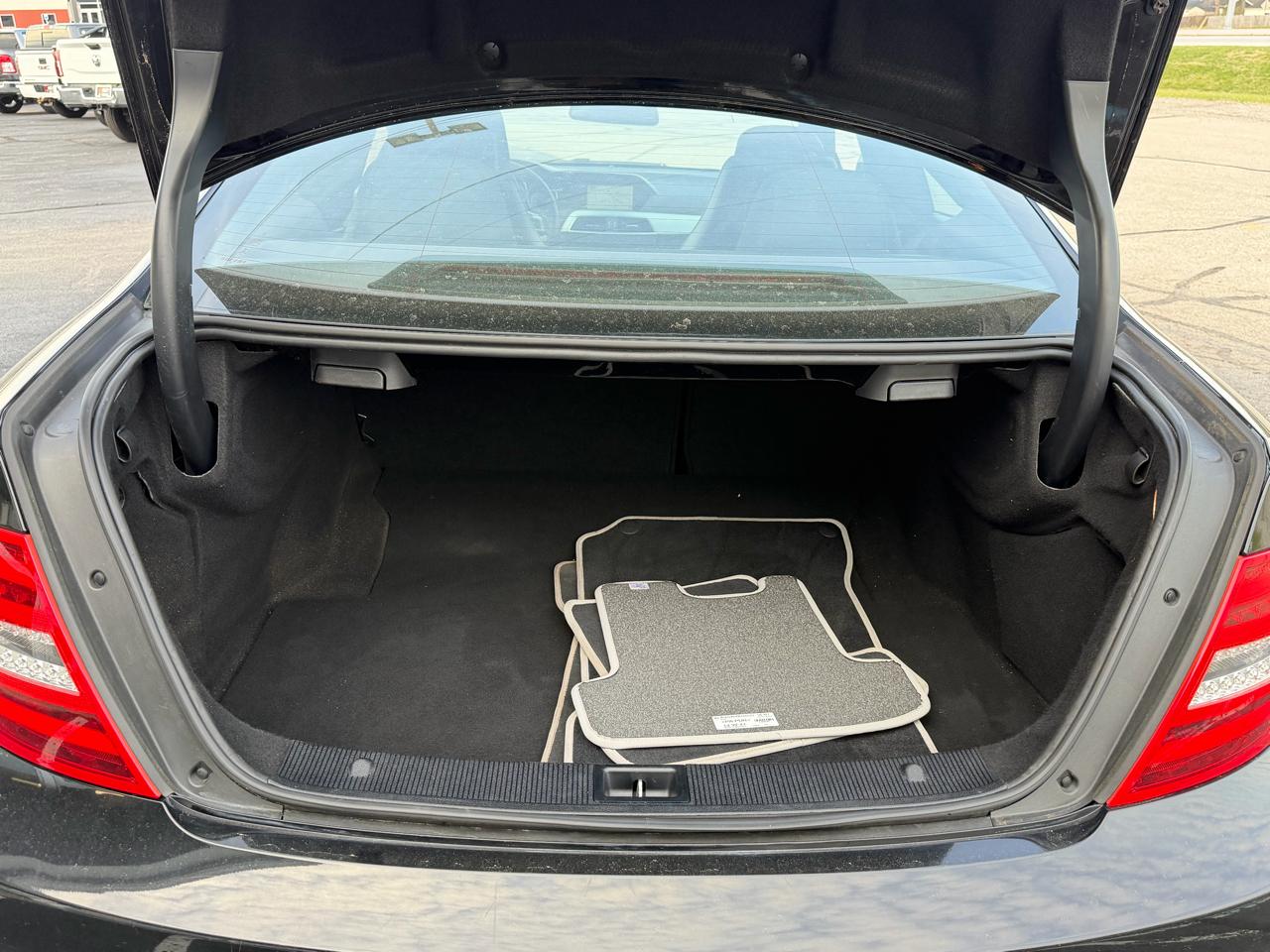 Mercedes-Benz C-Class 2dr Cpe C 350 4MATIC 2015