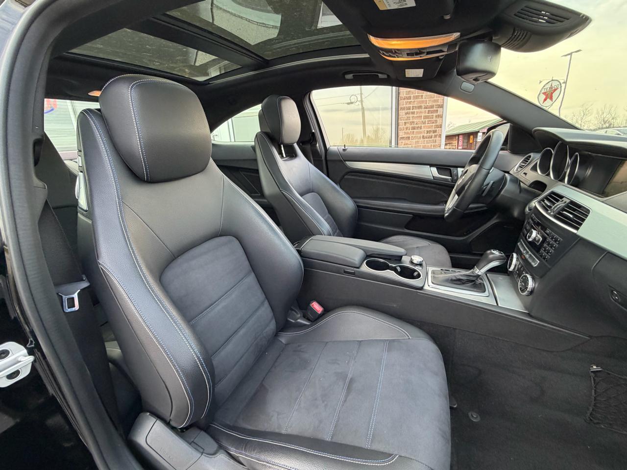 Mercedes-Benz C-Class 2dr Cpe C 350 4MATIC 2015