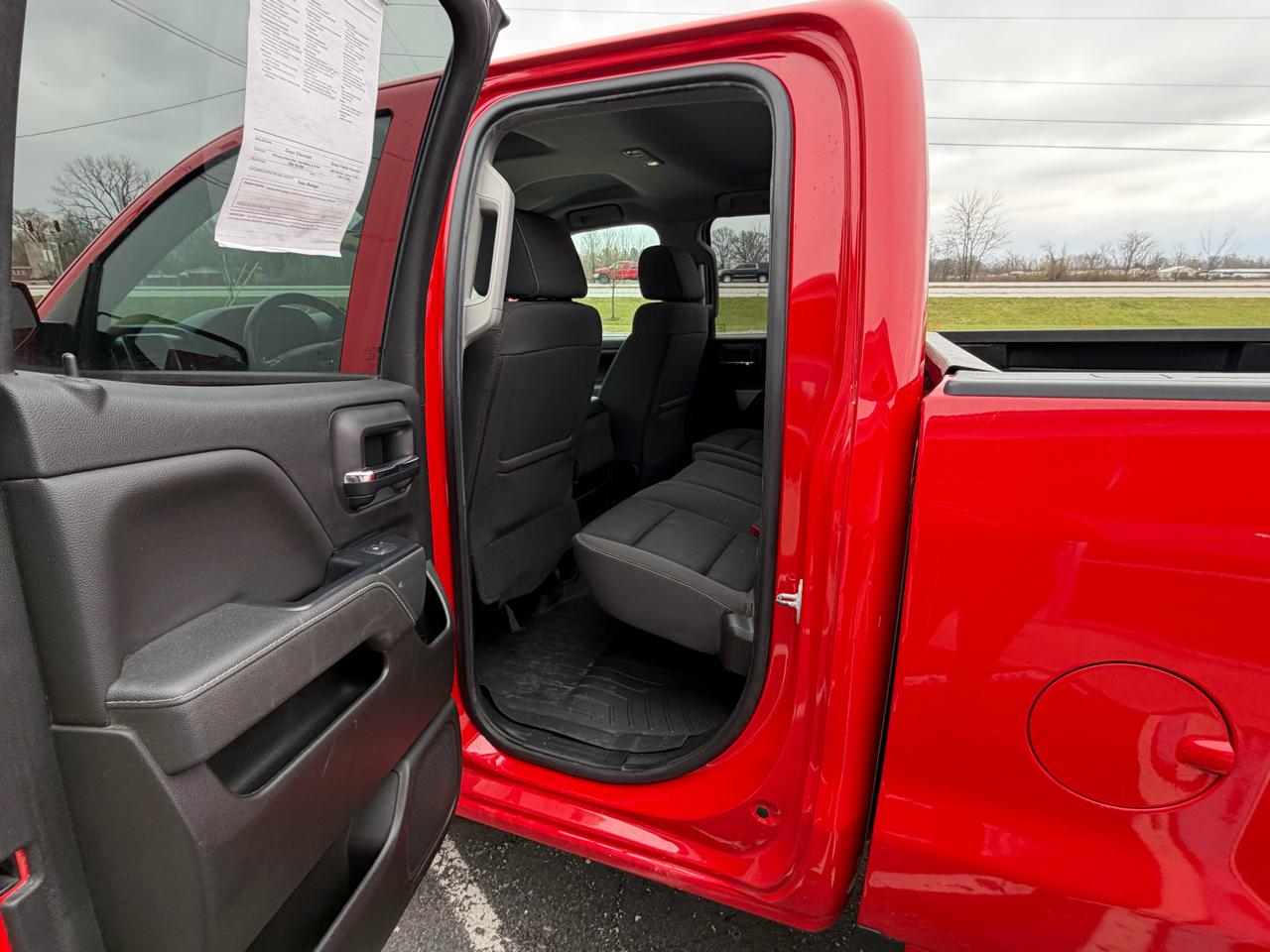 Chevrolet Silverado 1500 4WD Double Cab 143.5" LT w/1LT 2018
