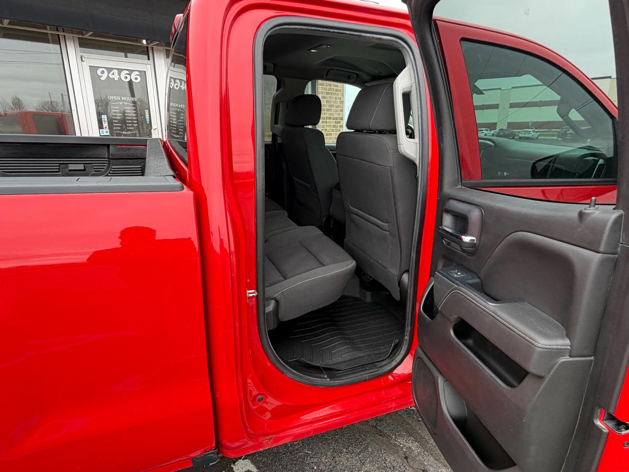 Chevrolet Silverado 1500 4WD Double Cab 143.5" LT w/1LT 2018