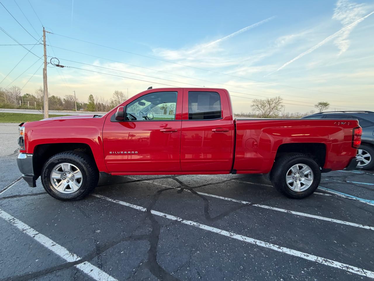 Chevrolet Silverado 1500 4WD Double Cab 143.5" LT w/1LT 2018