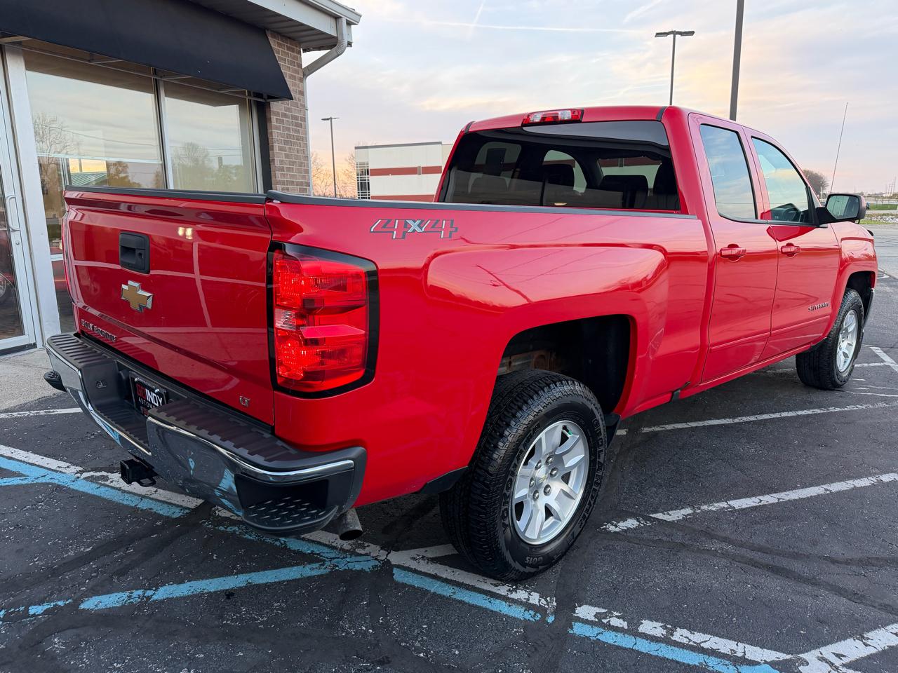 Chevrolet Silverado 1500 4WD Double Cab 143.5" LT w/1LT 2018