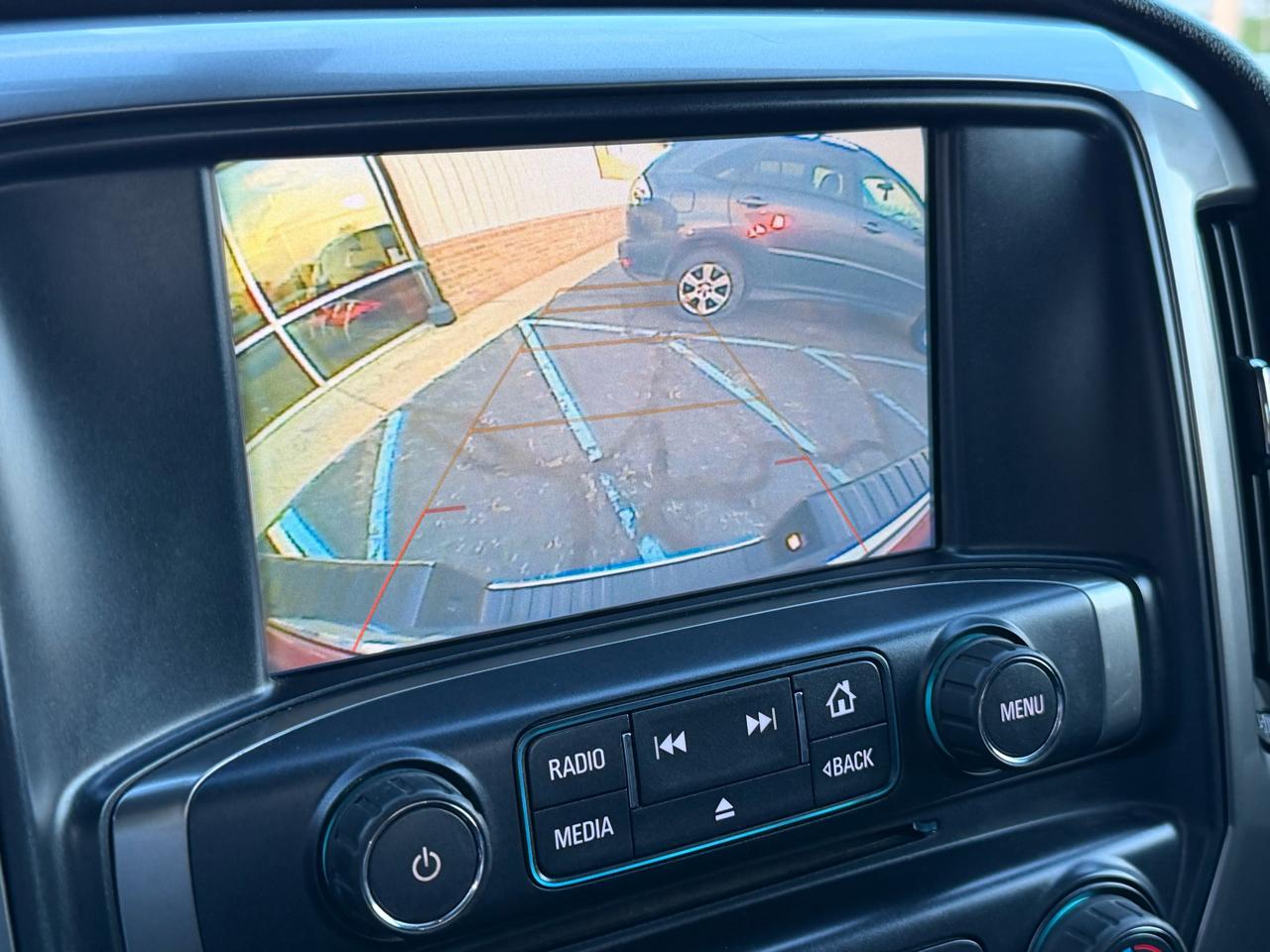 Chevrolet Silverado 1500 4WD Double Cab 143.5" LT w/1LT 2018