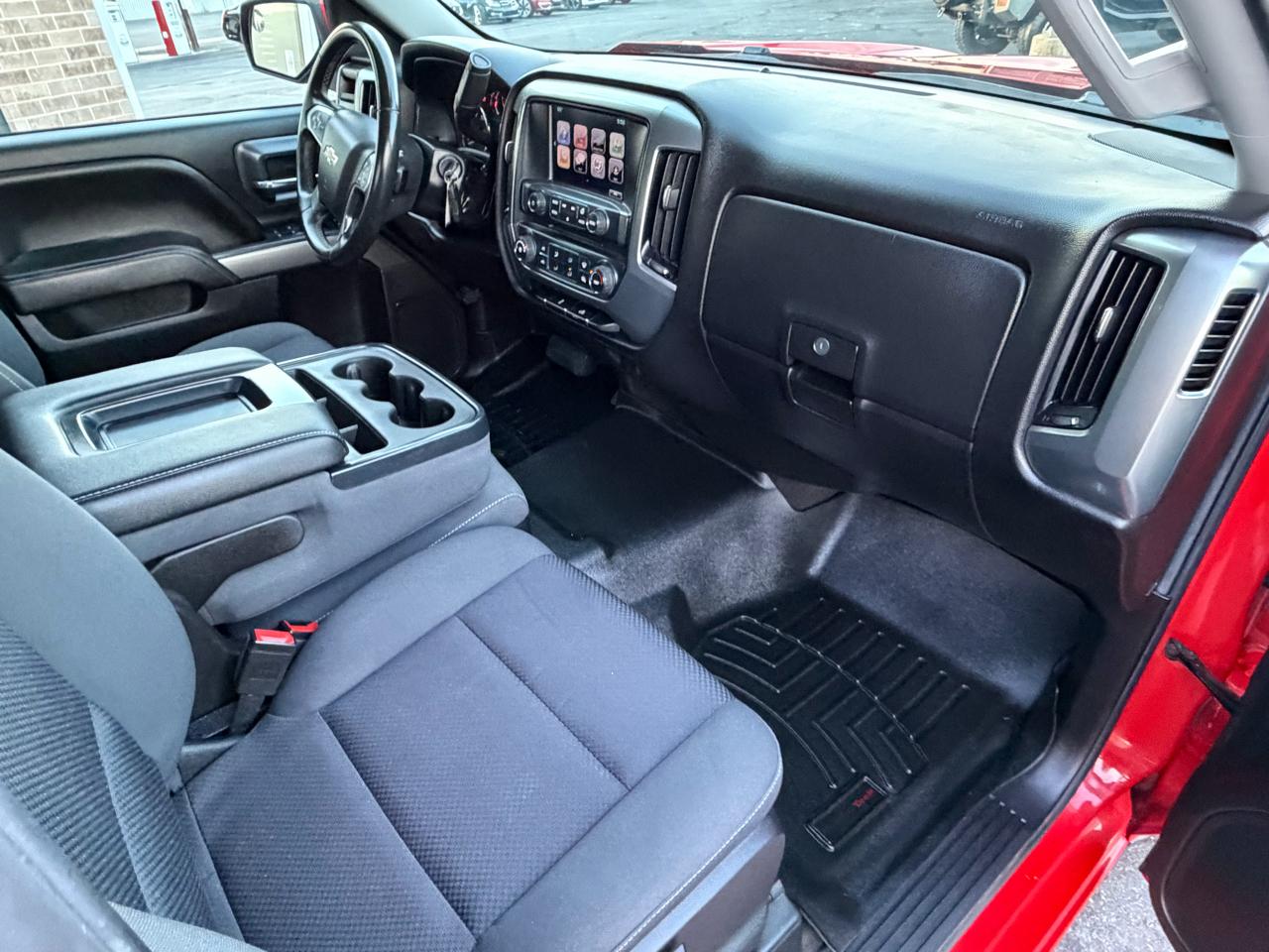 Chevrolet Silverado 1500 4WD Double Cab 143.5" LT w/1LT 2018