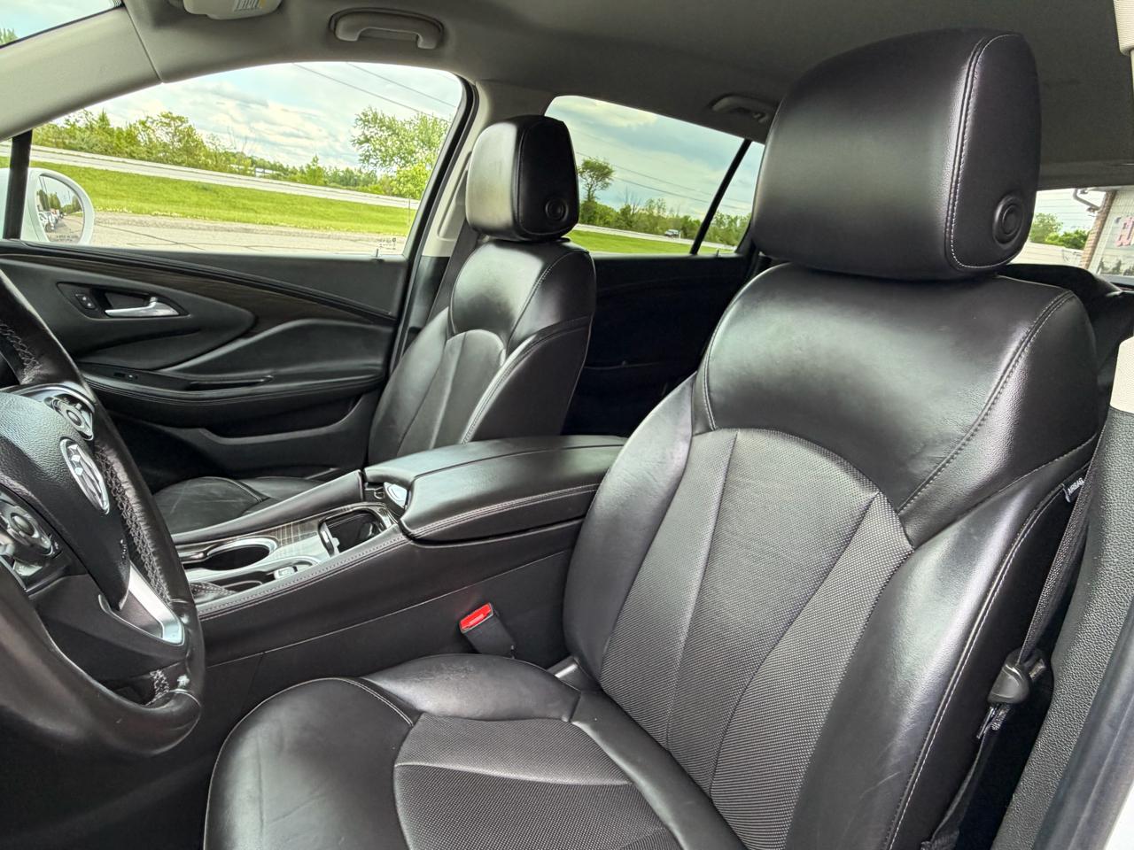 Buick Envision FWD 4dr Essence 2019