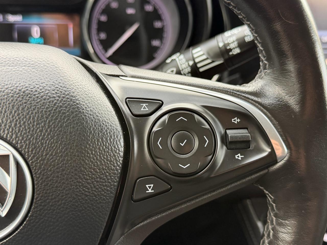 Buick Envision FWD 4dr Essence 2019