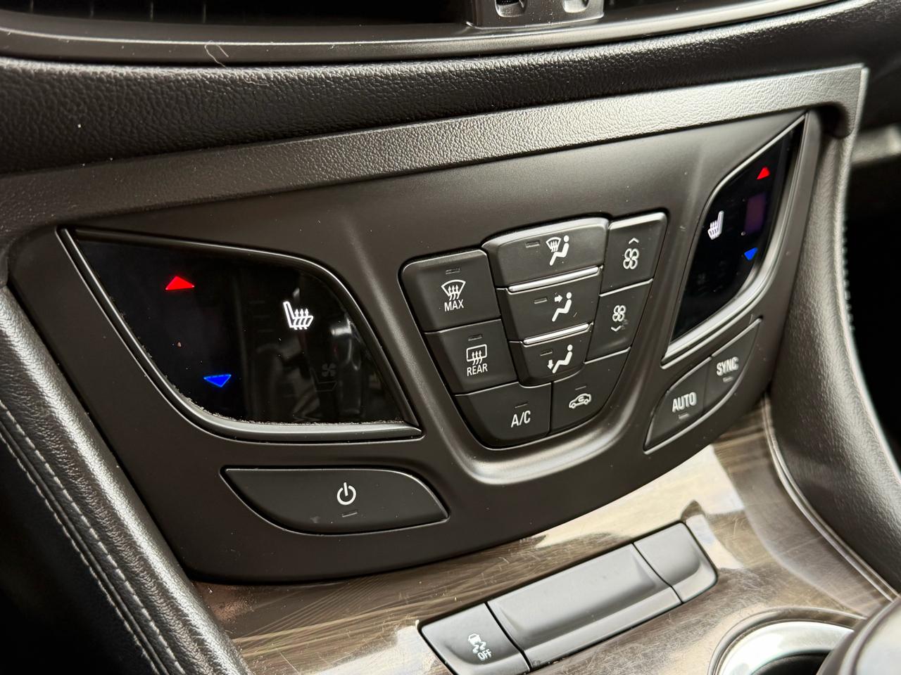 Buick Envision FWD 4dr Essence 2019