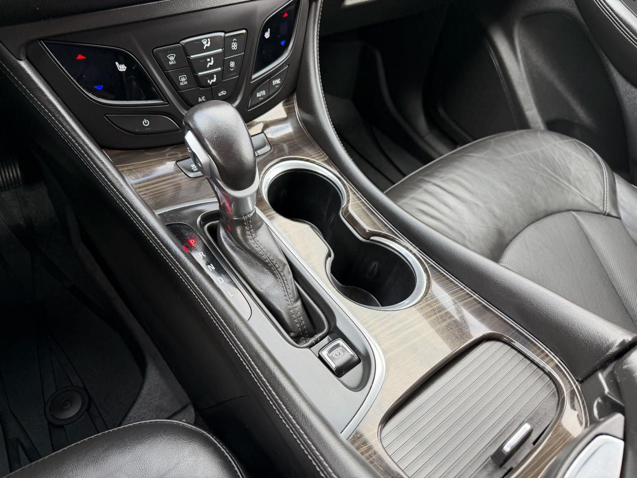 Buick Envision FWD 4dr Essence 2019
