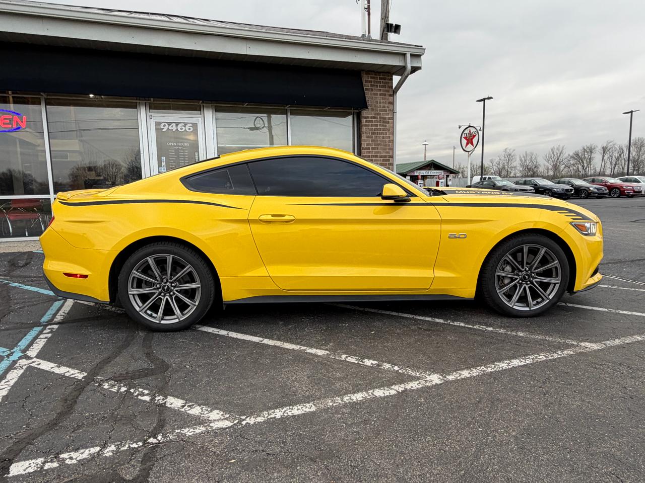 Ford Mustang 2dr Fastback GT 2015