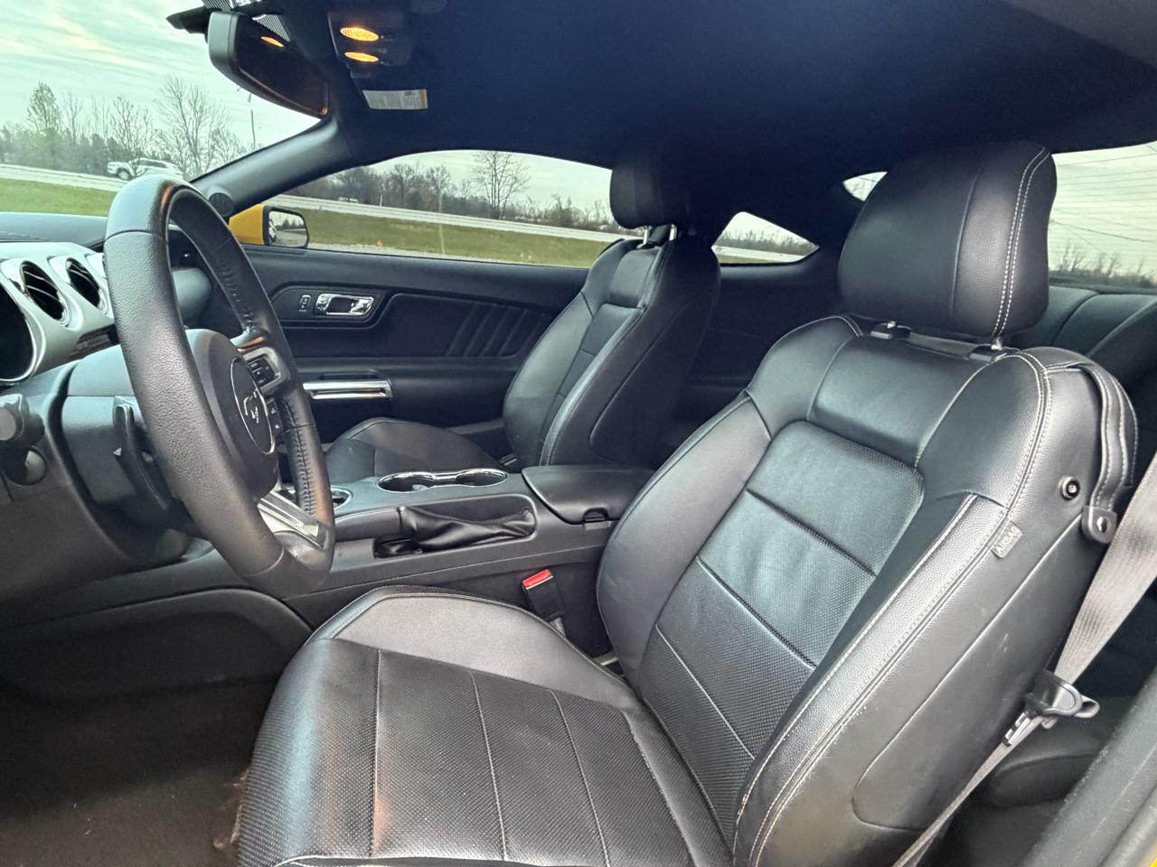 Ford Mustang 2dr Fastback GT 2015