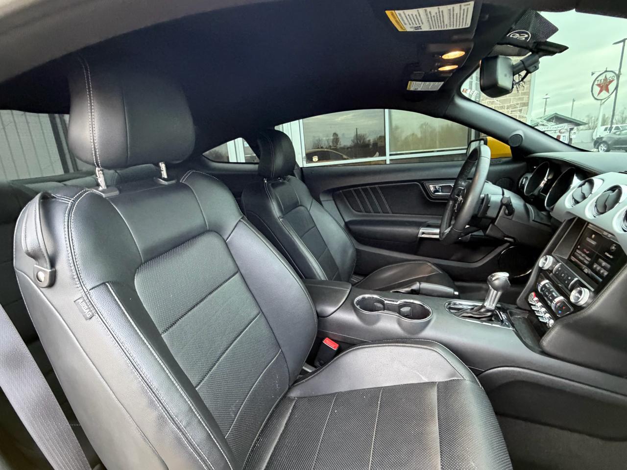 Ford Mustang 2dr Fastback GT 2015