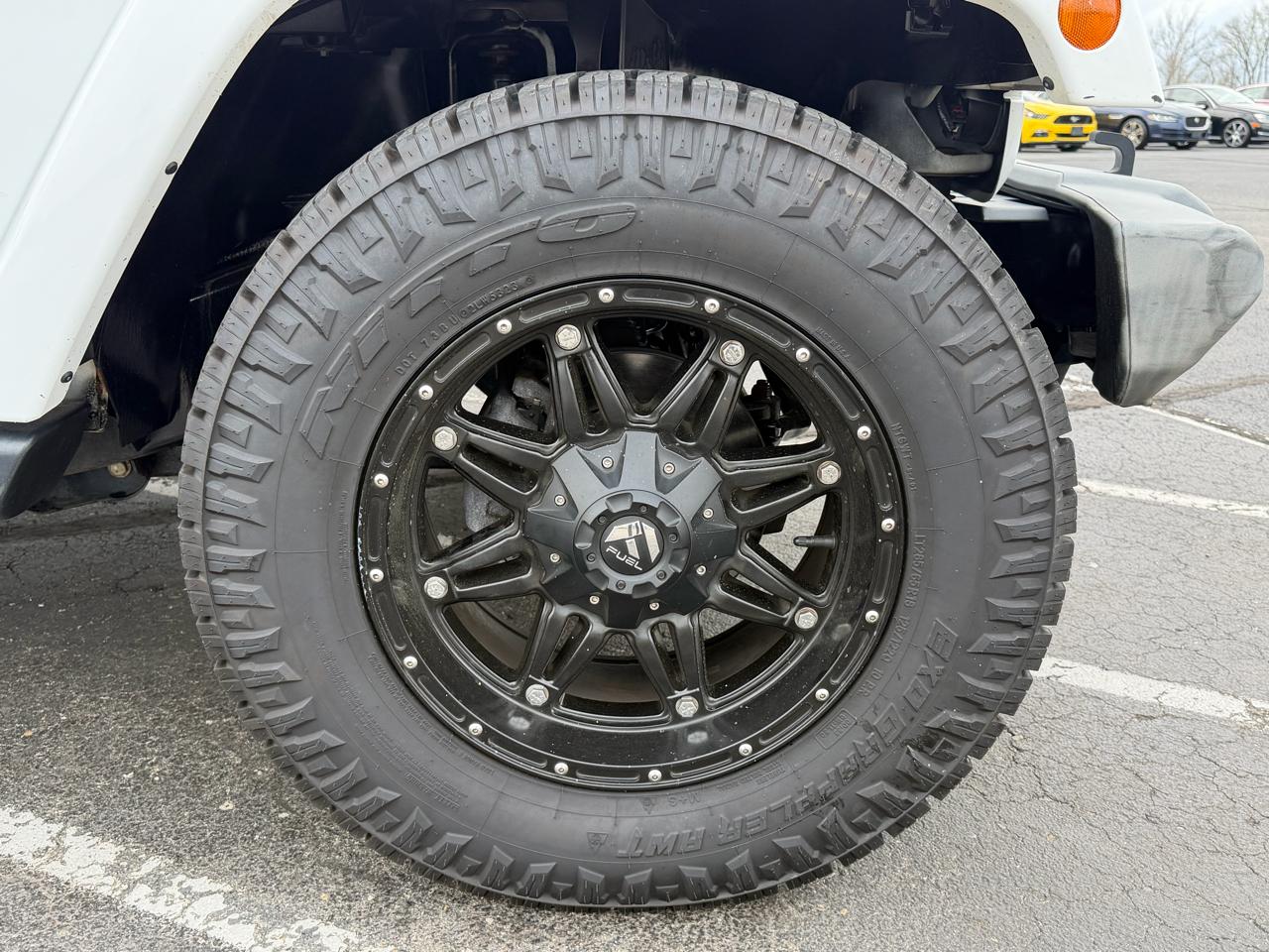 Jeep Wrangler Unlimited 4WD 4dr Sahara 2016