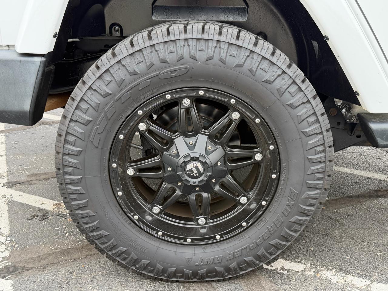 Jeep Wrangler Unlimited 4WD 4dr Sahara 2016