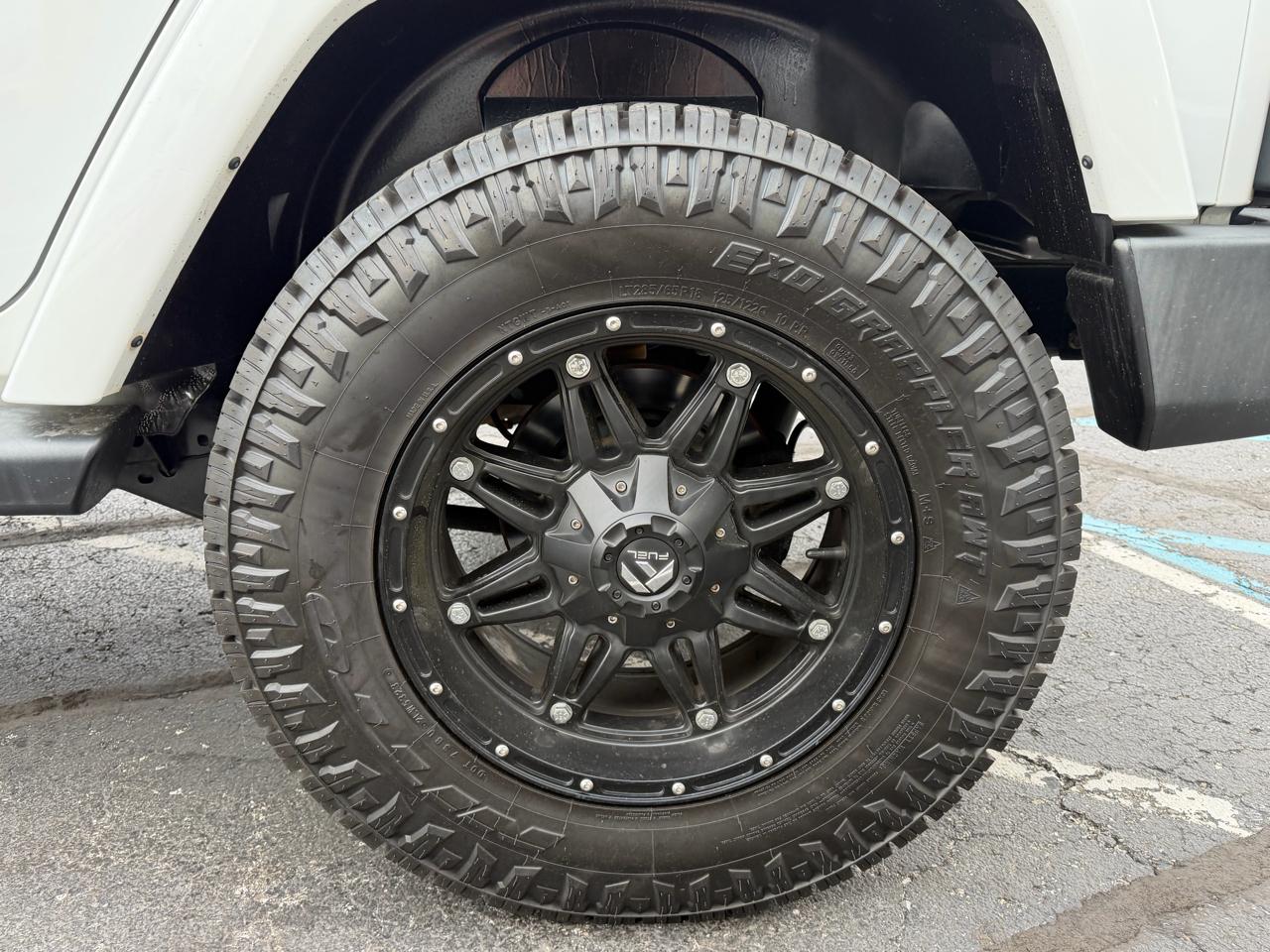 Jeep Wrangler Unlimited 4WD 4dr Sahara 2016