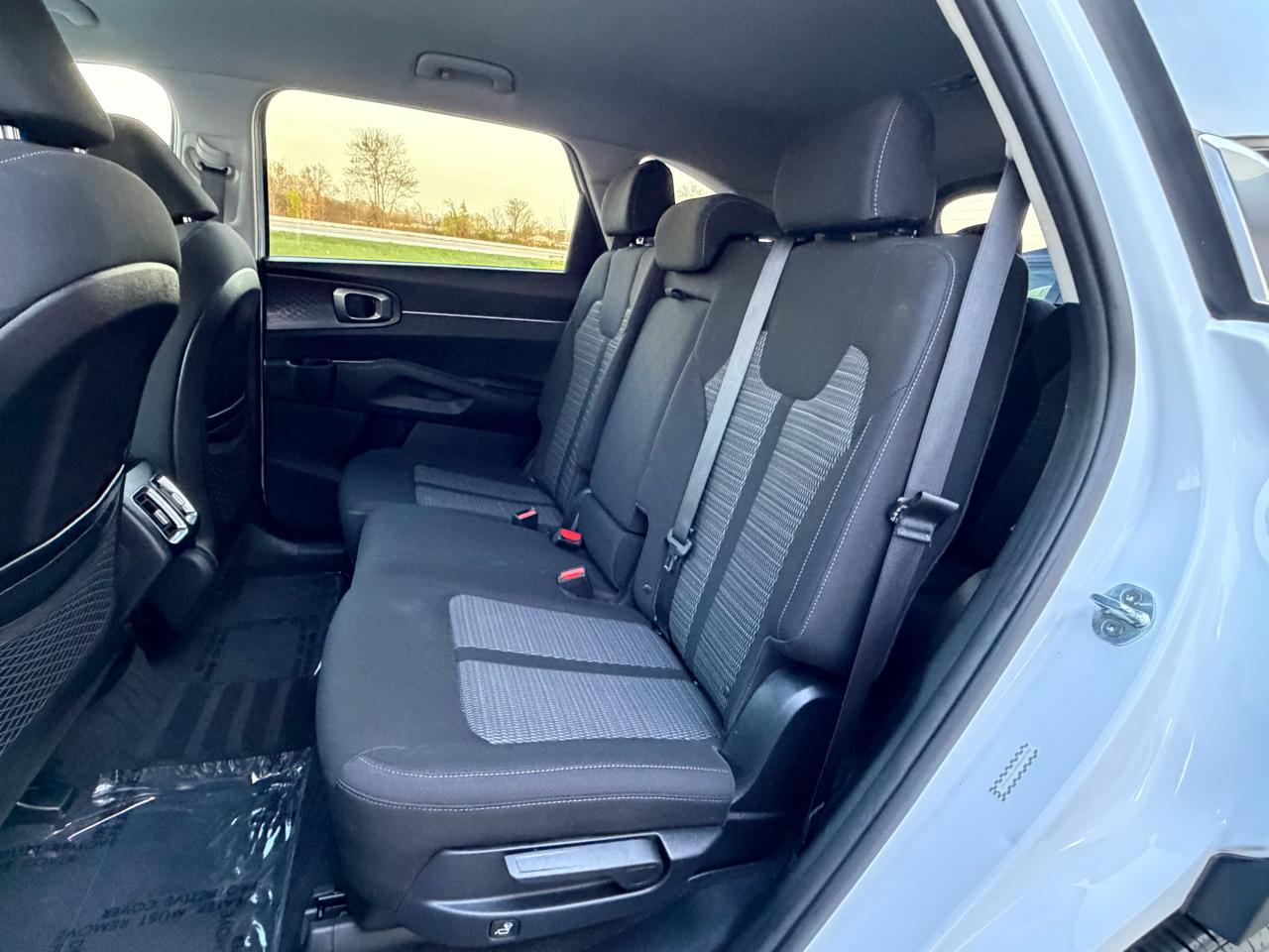 Kia Sorento LX FWD 2021