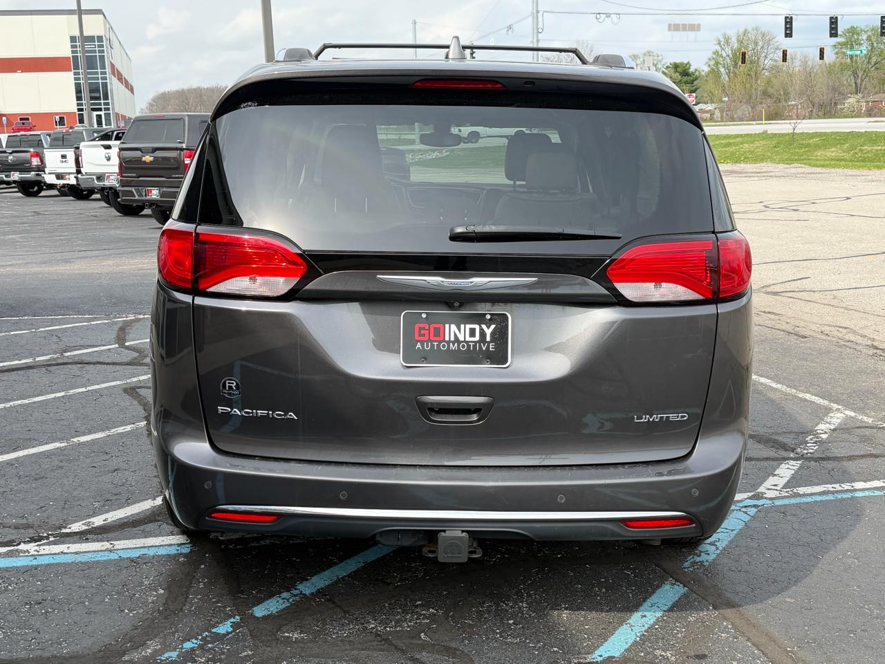 Chrysler Pacifica Limited FWD 2017