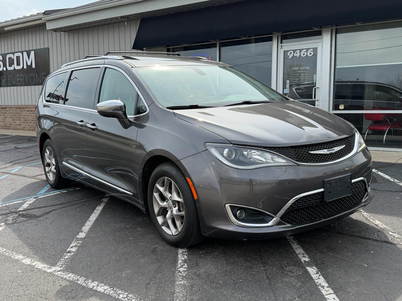 Chrysler Pacifica Limited FWD 2017
