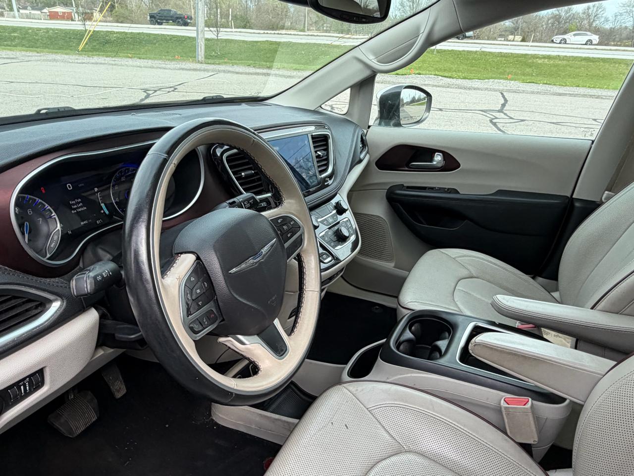 Chrysler Pacifica Limited FWD 2017