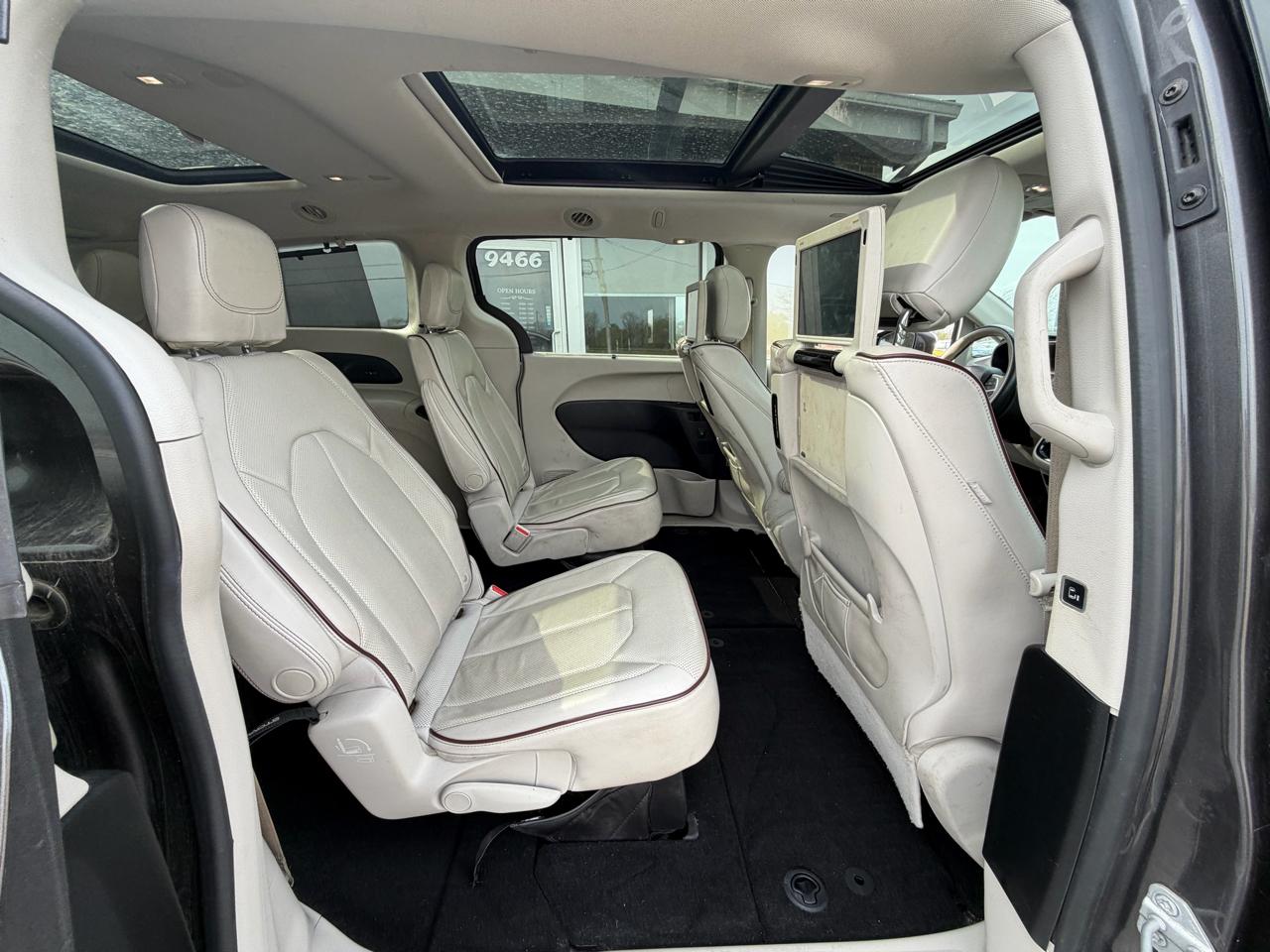 Chrysler Pacifica Limited FWD 2017