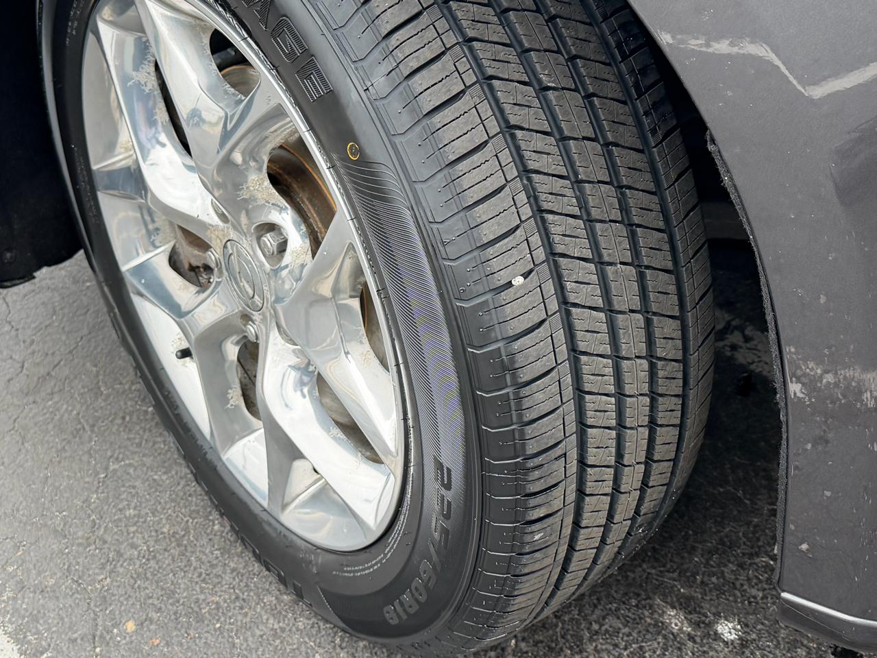 Chrysler Pacifica Limited FWD 2017