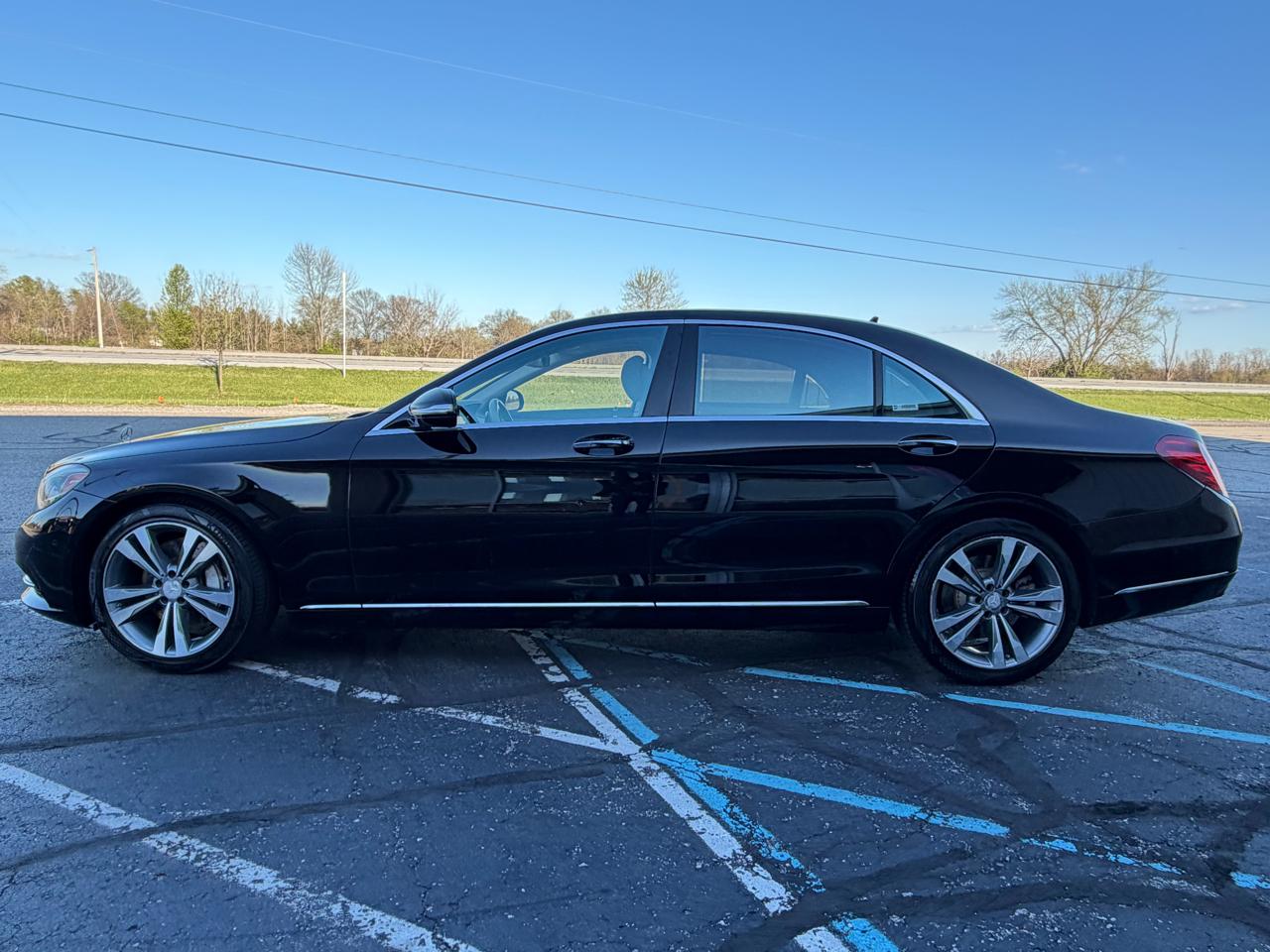 Mercedes-Benz S-Class 4dr Sdn S 550 4MATIC 2014