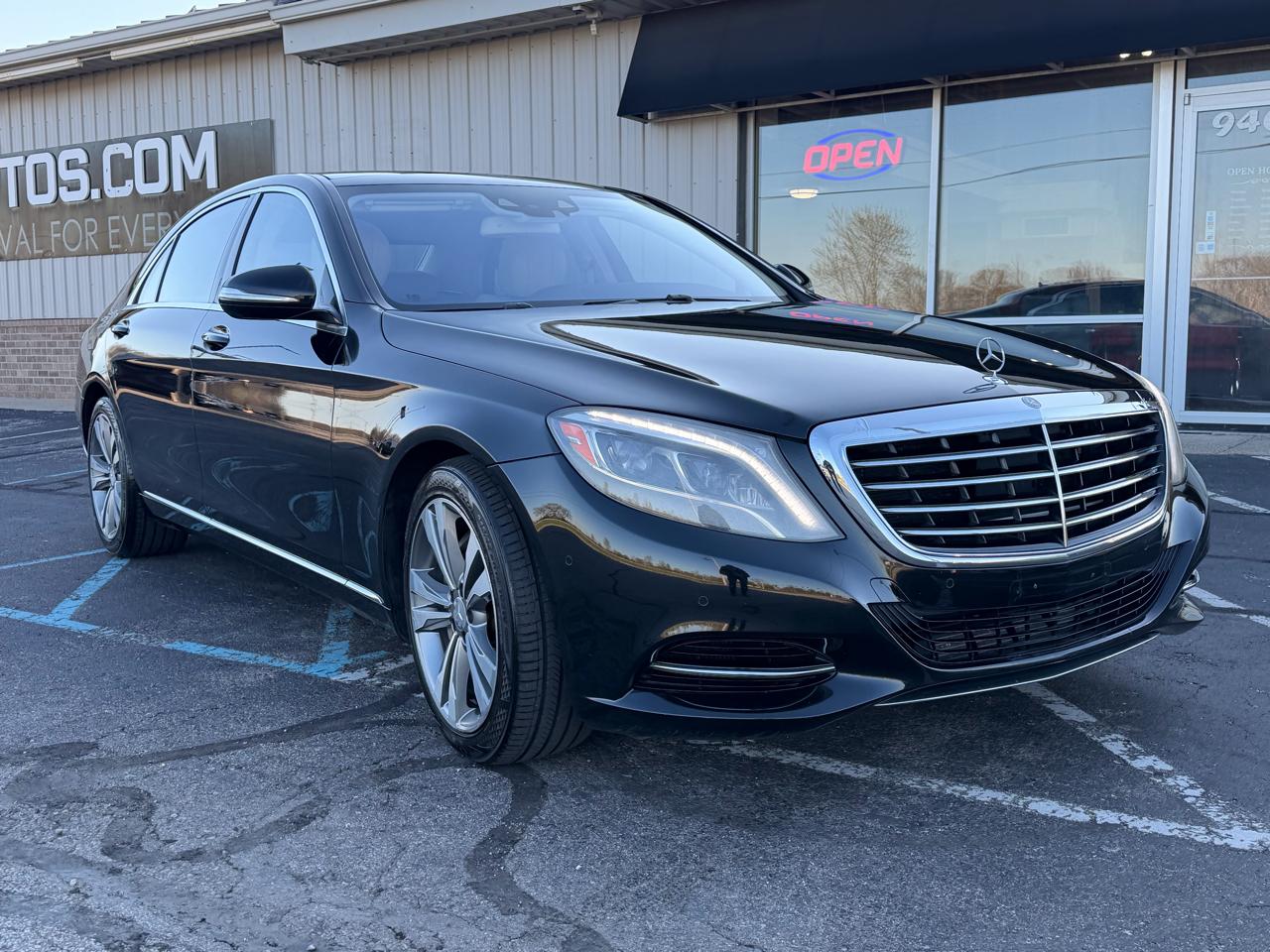 Mercedes-Benz S-Class 4dr Sdn S 550 4MATIC 2014