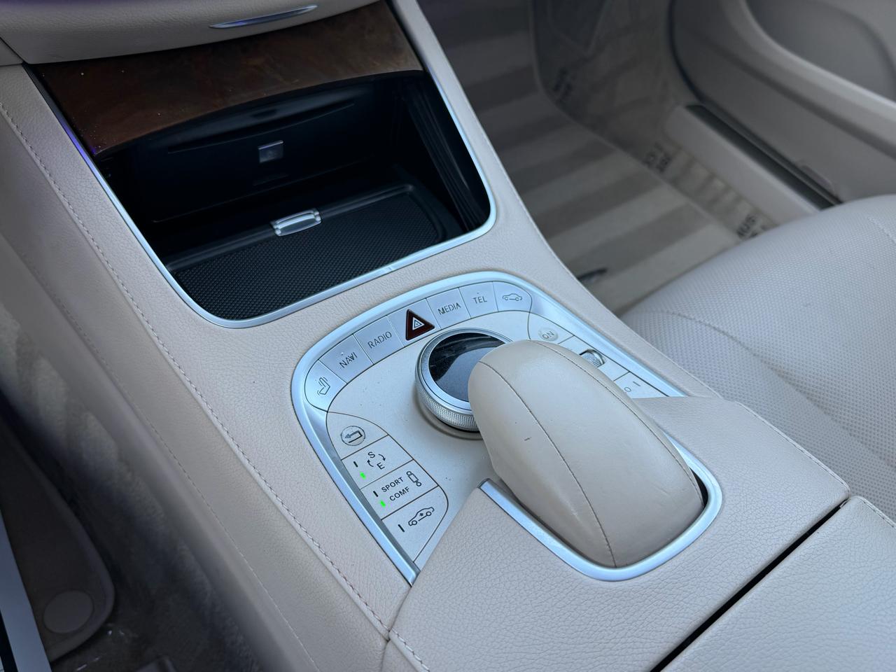 Mercedes-Benz S-Class 4dr Sdn S 550 4MATIC 2014