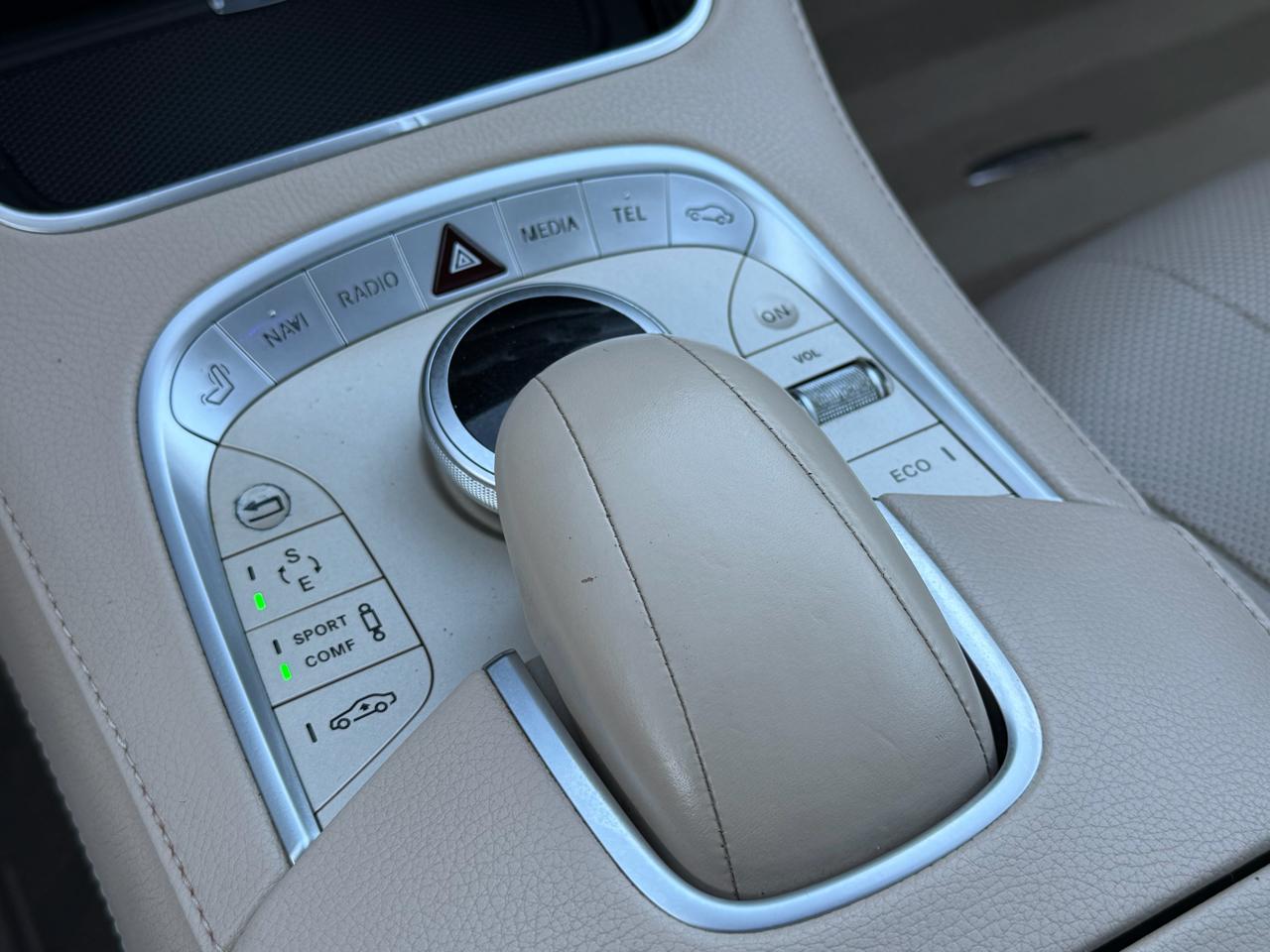 Mercedes-Benz S-Class 4dr Sdn S 550 4MATIC 2014