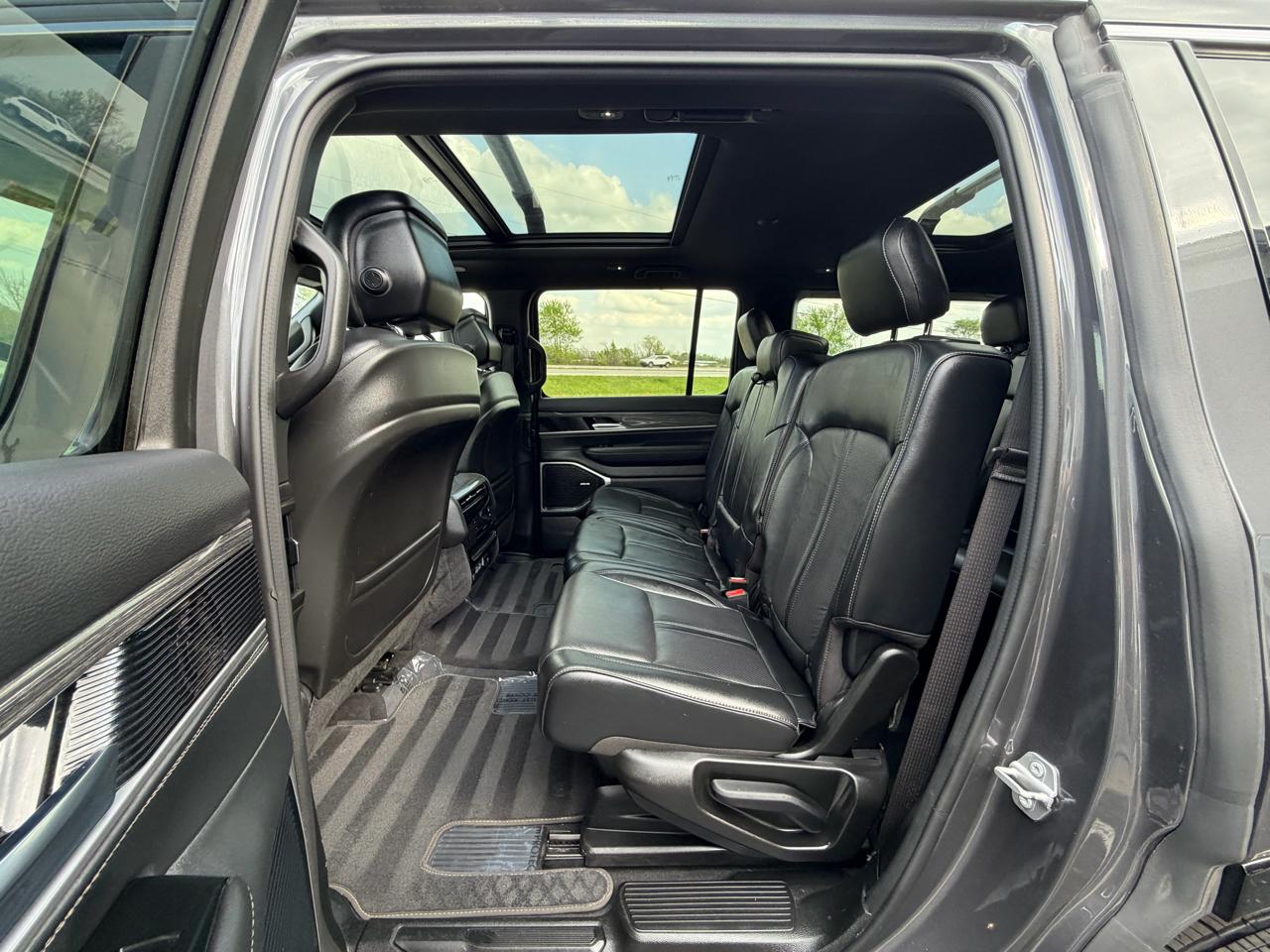 Jeep Wagoneer Series II 4x4 2022