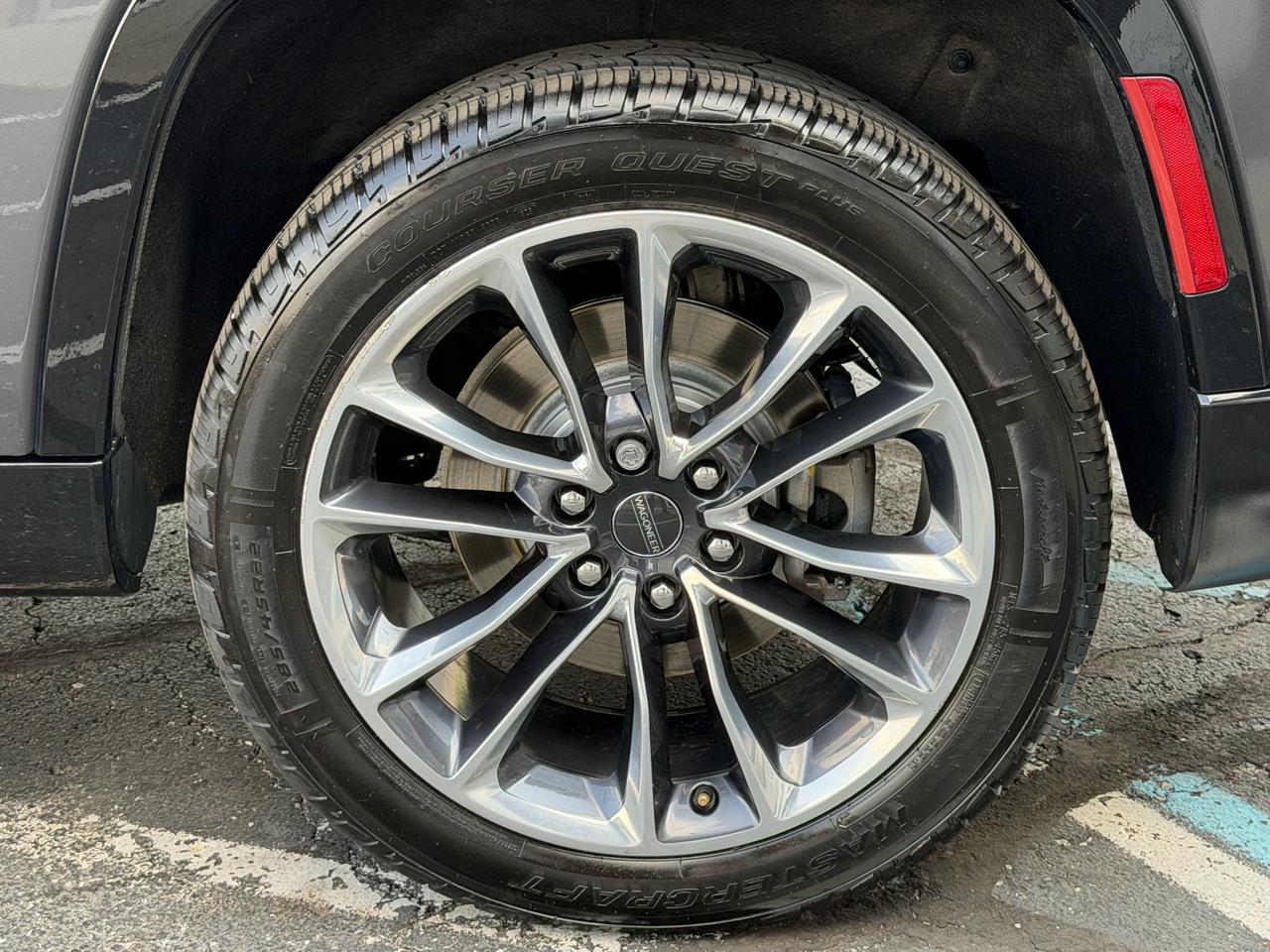 Jeep Wagoneer Series II 4x4 2022