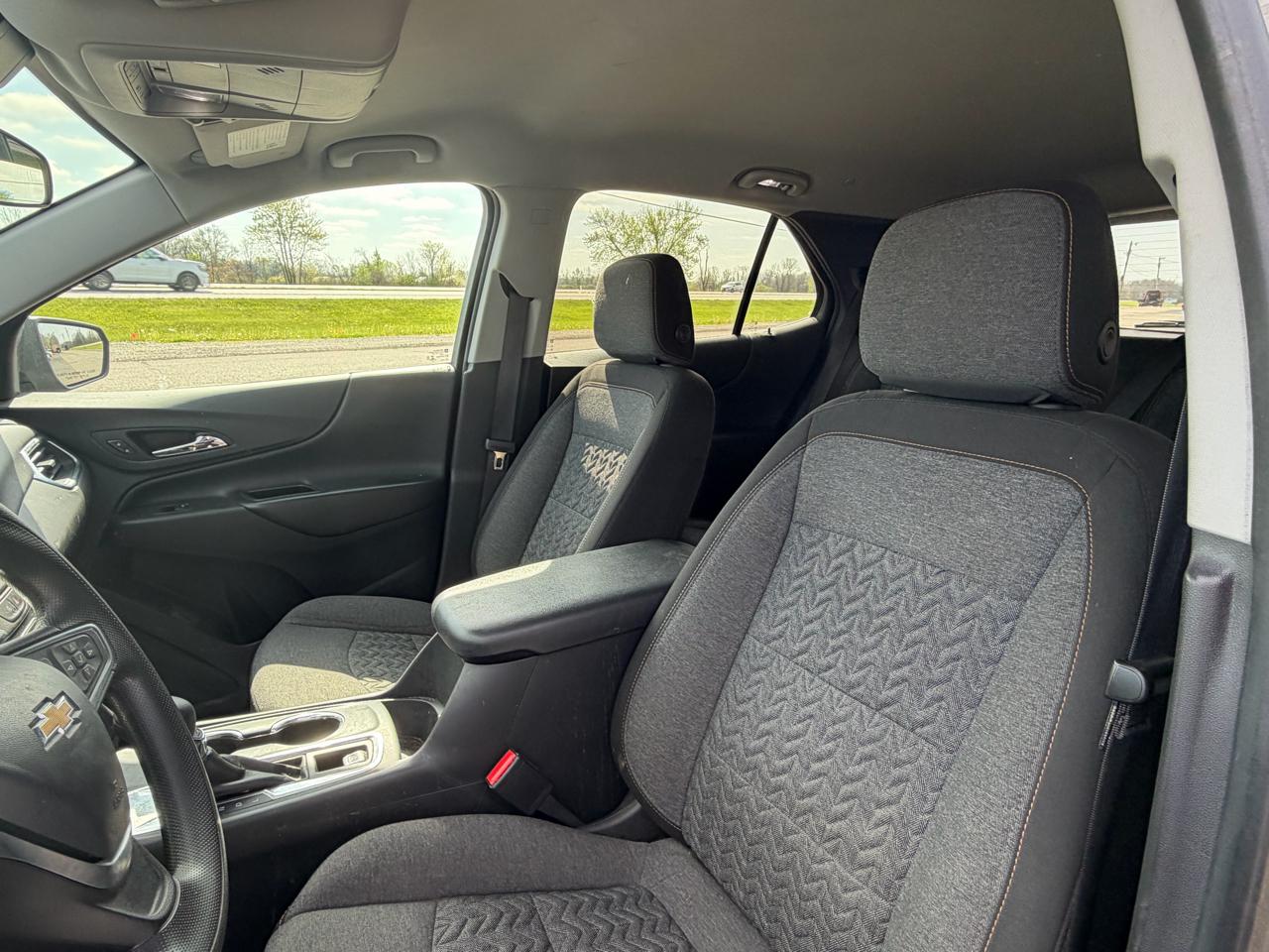 Chevrolet Equinox FWD 4dr LT w/1LT 2023