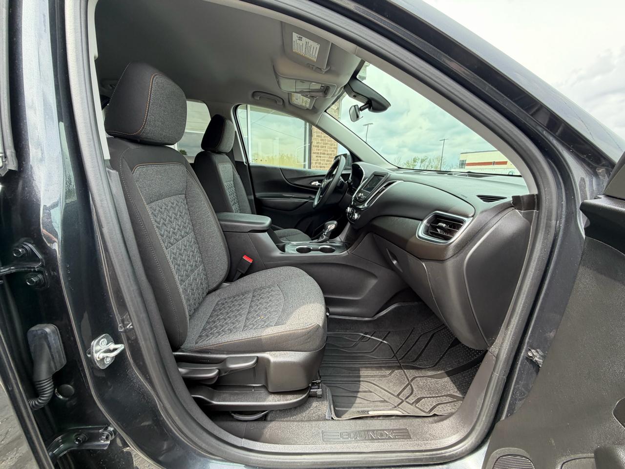 Chevrolet Equinox FWD 4dr LT w/1LT 2023