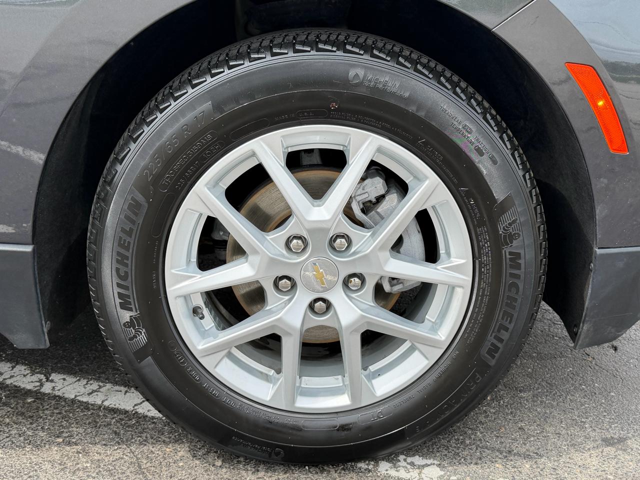 Chevrolet Equinox FWD 4dr LT w/1LT 2023