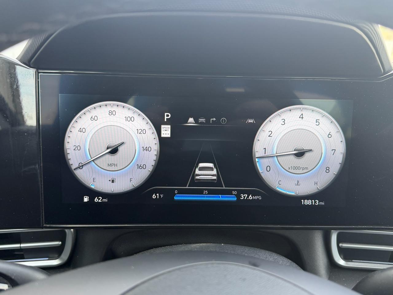 Hyundai Elantra SEL Convenience IVT 2025