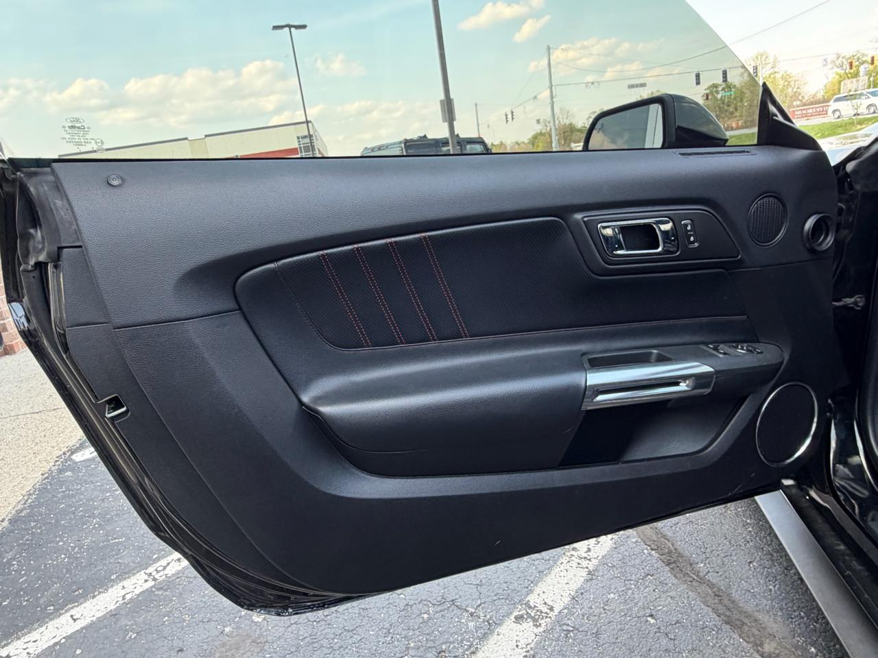 Ford Mustang 2dr Fastback GT 2016